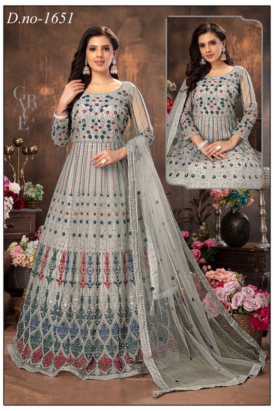 Gray Silver Indian Gown Size Size Large 40" Chest, XL 42" Chest